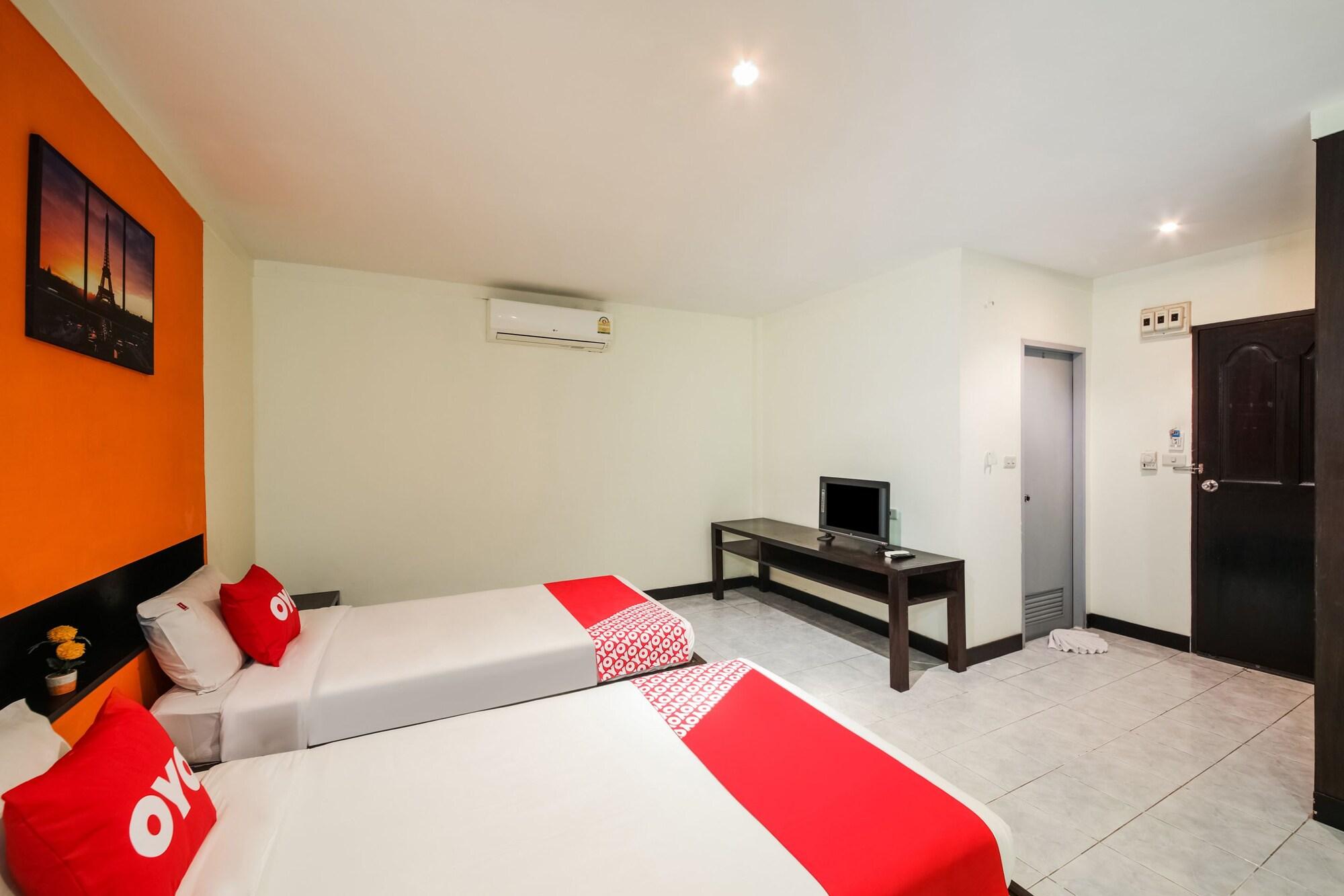 Oyo 244 Roar Inn Patong Luaran gambar