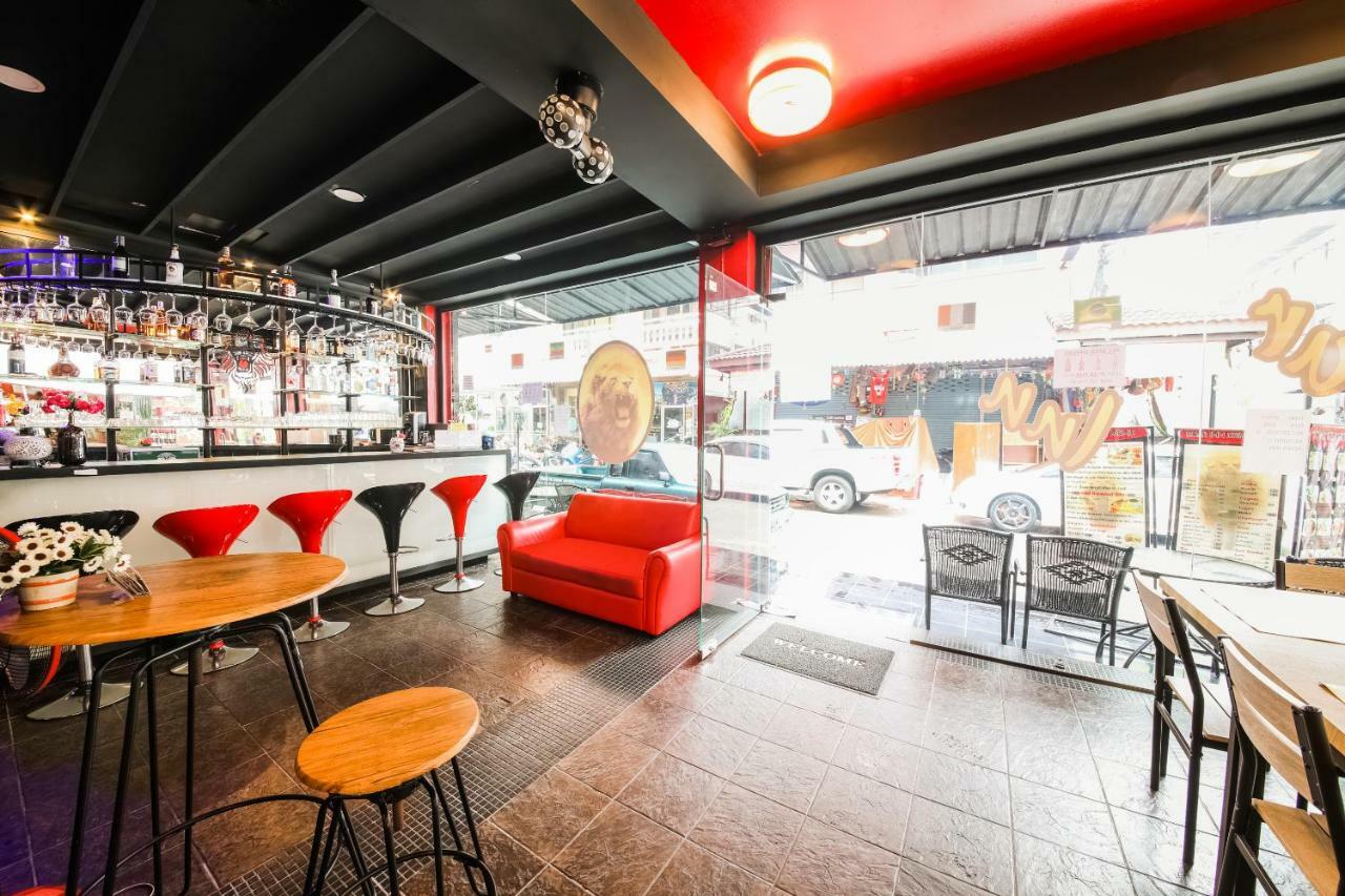 Oyo 244 Roar Inn Patong Luaran gambar